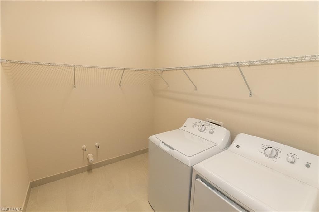 14359 Hogarth PL, FORT MYERS FL 33905-29