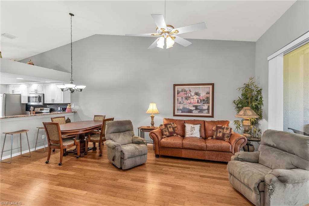 162 Newport DR # 1208, NAPLES FL 34114-11