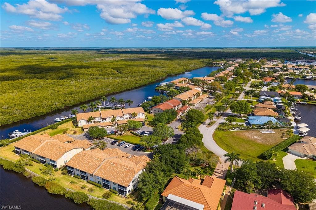 162 Newport DR # 1208, NAPLES FL 34114-27