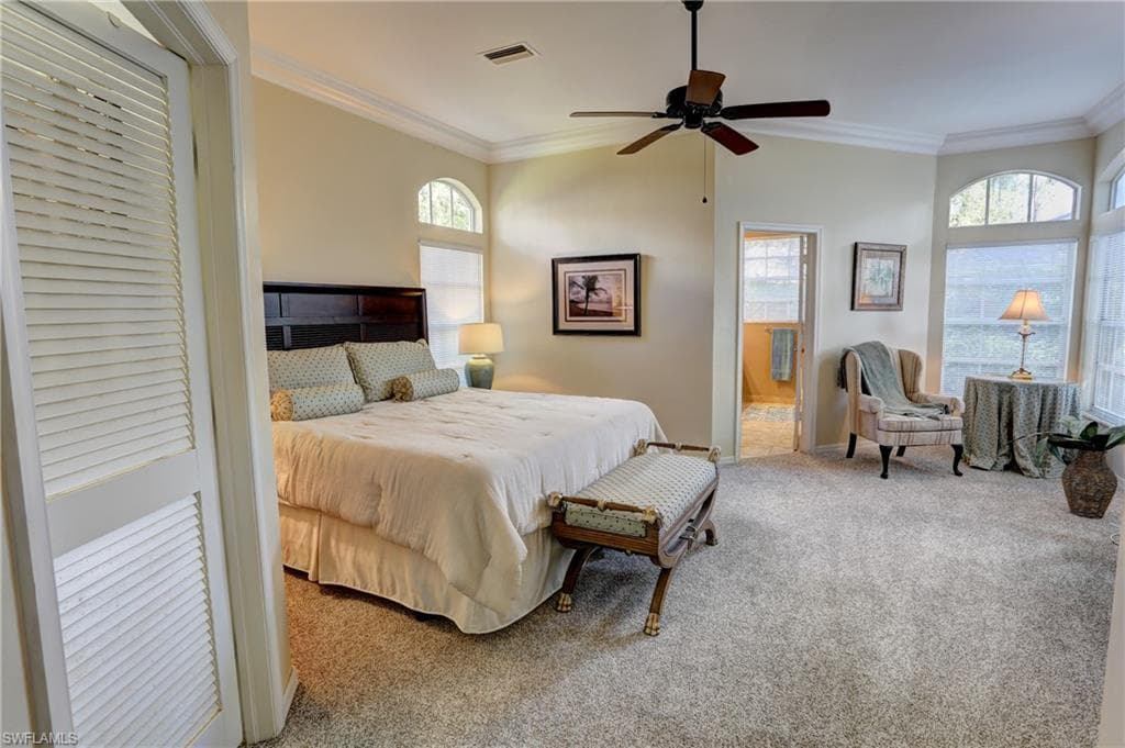 130 Amblewood LN # 801, NAPLES FL 34105-14