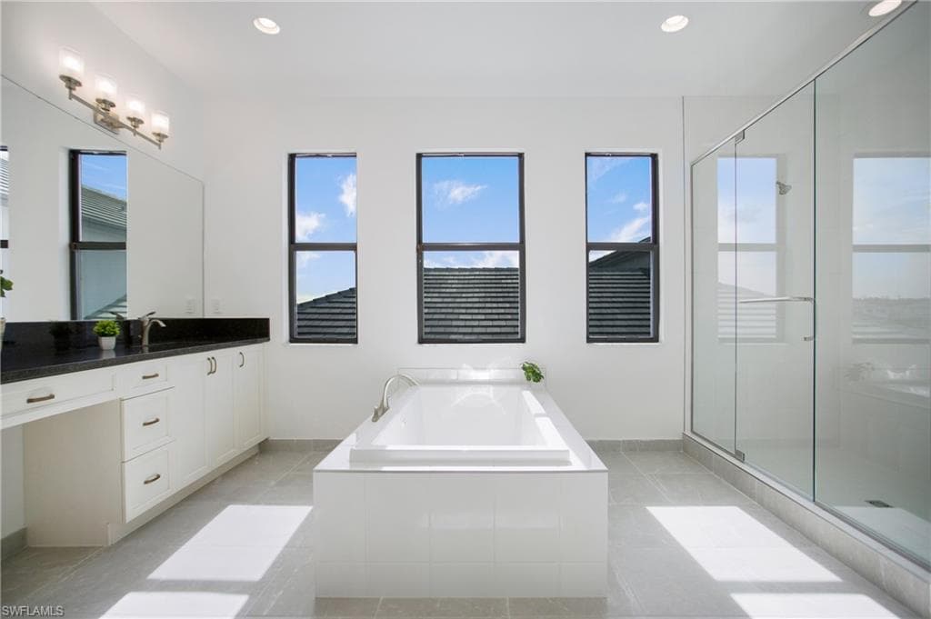 20195 Ainsley ST, ESTERO FL 33928-27