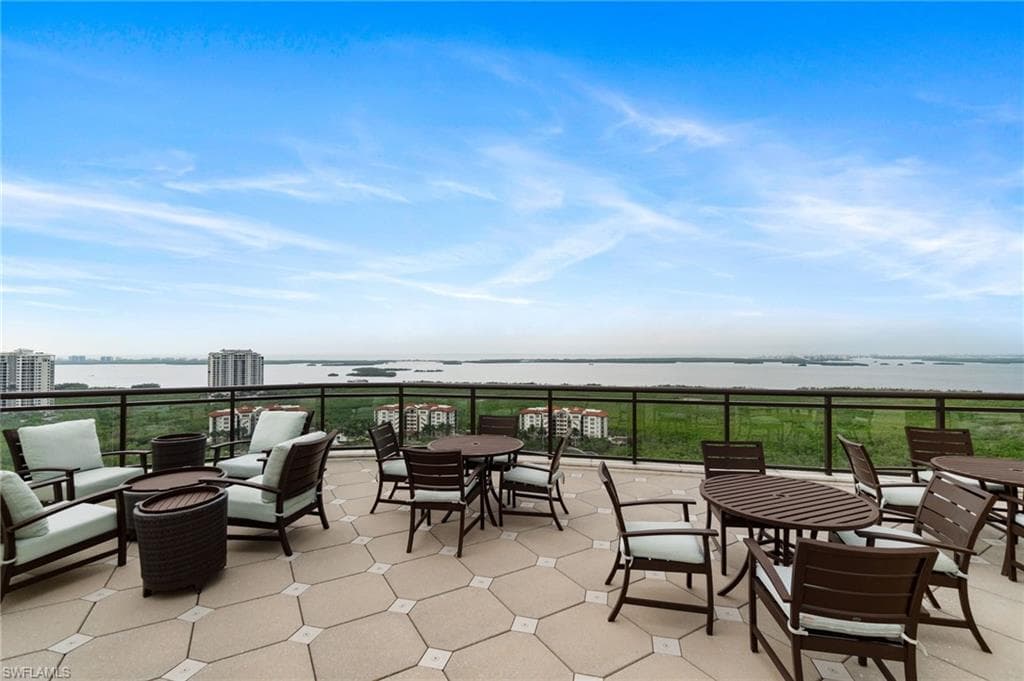 4800 Pelican Colony BLVD # 303, BONITA SPRINGS FL 34134-46