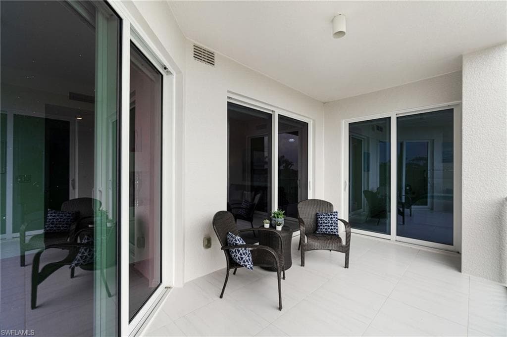 4800 Pelican Colony BLVD # 303, BONITA SPRINGS FL 34134-36