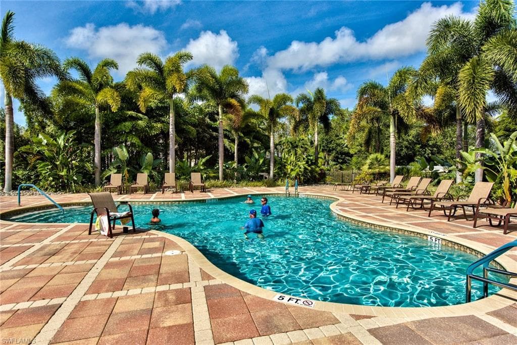 7755 Martino CIR, NAPLES FL 34112-27