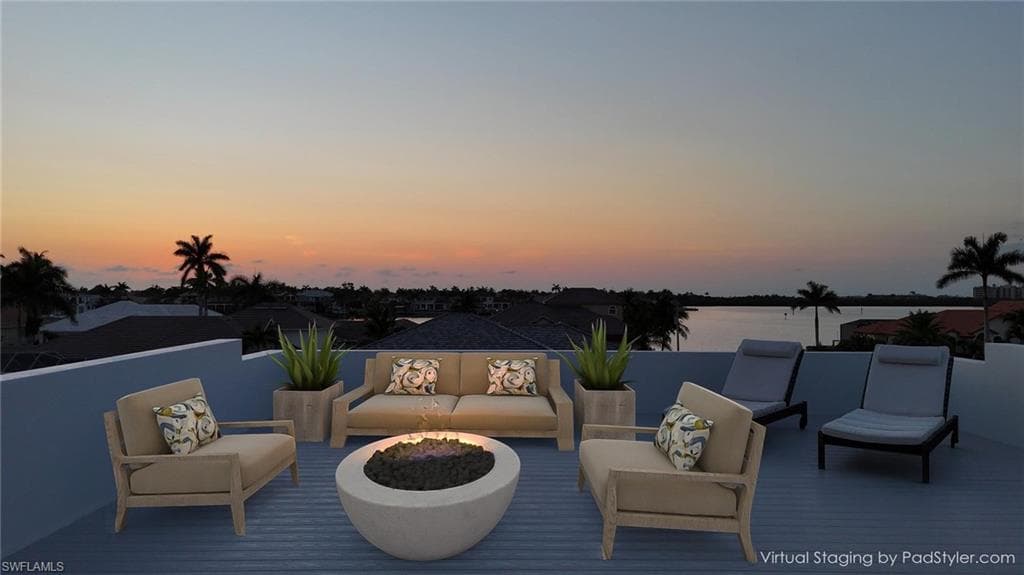 724 Plantation CT, MARCO ISLAND FL 34145-2