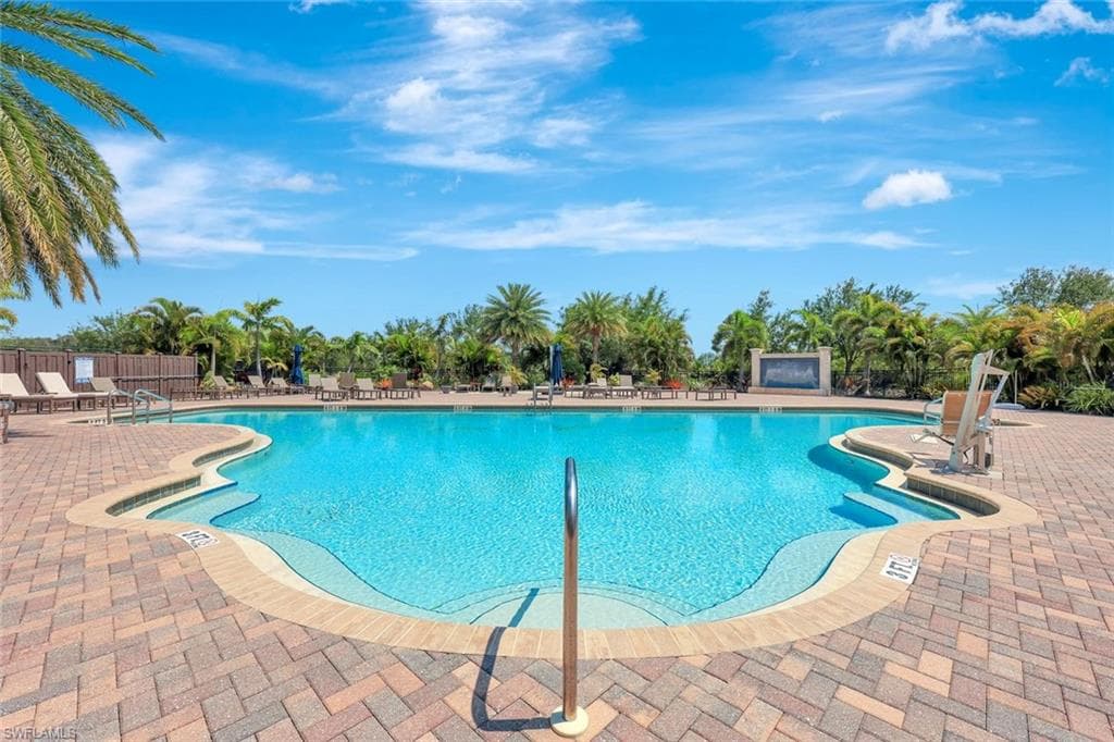 13619 Golden Palms CIR, FORT MYERS FL 33913-22