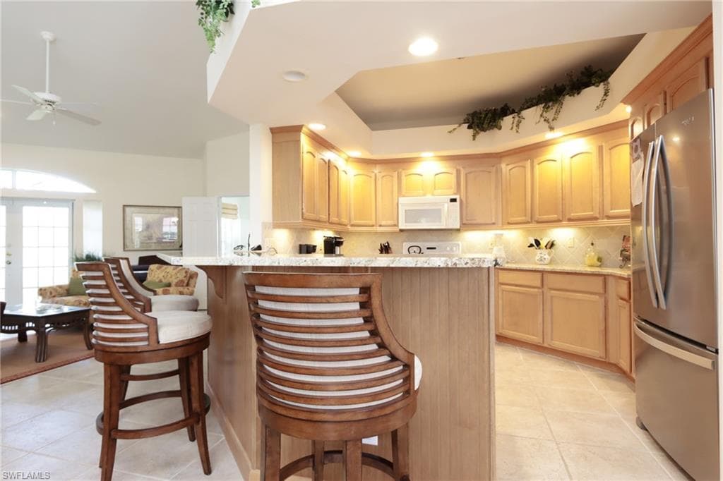 27091 Flamingo DR, BONITA SPRINGS FL 34135-14