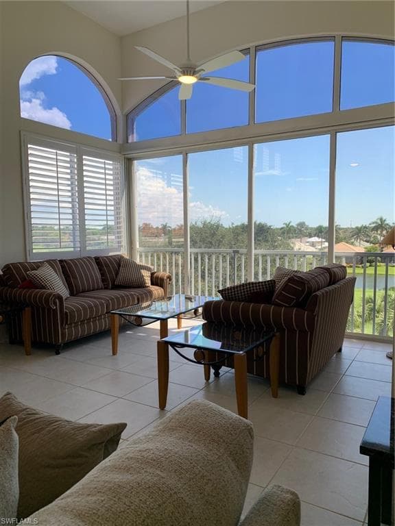 1530 Clermont DR # 401G, NAPLES FL 34109-11