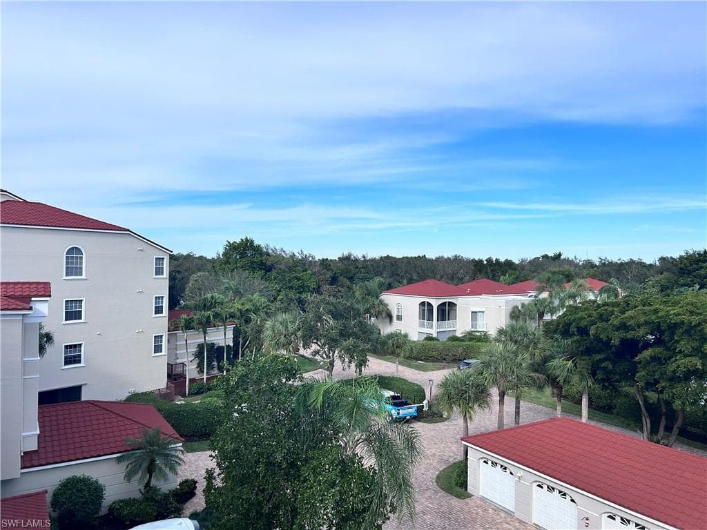 1530 Clermont DR # 401G, NAPLES FL 34109-25