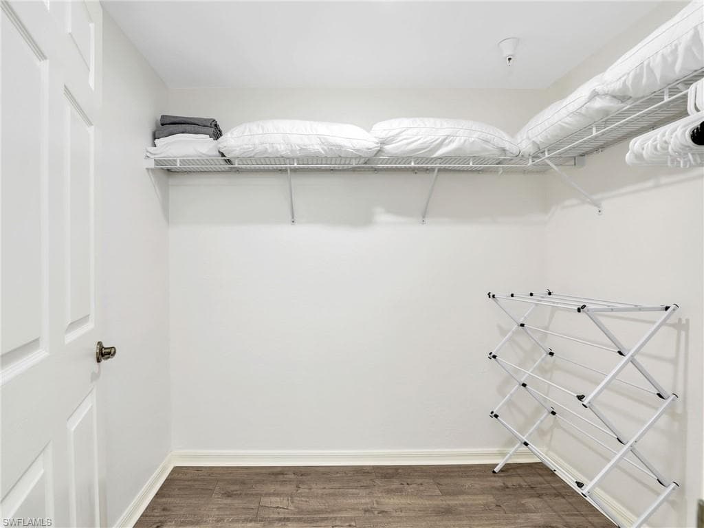 4420 Botanical Place CIR # 102, NAPLES FL 34112-13