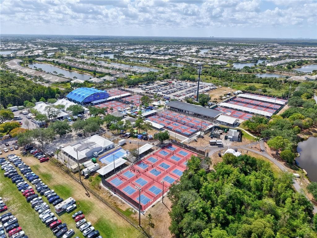 4420 Botanical Place CIR # 102, NAPLES FL 34112-20