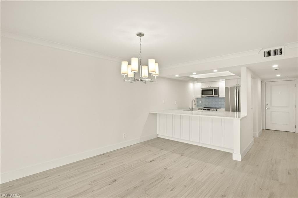 610 Donax ST 113-10