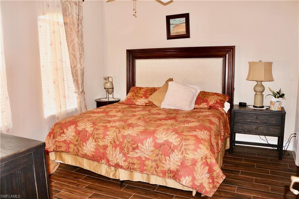 15474 Los Reyes LN, NAPLES FL 34110-16