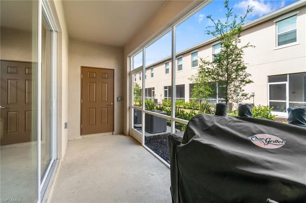 2767 Blossom WAY, NAPLES FL 34120-25