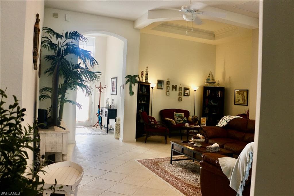 16192 Parque LN, NAPLES FL 34110-6