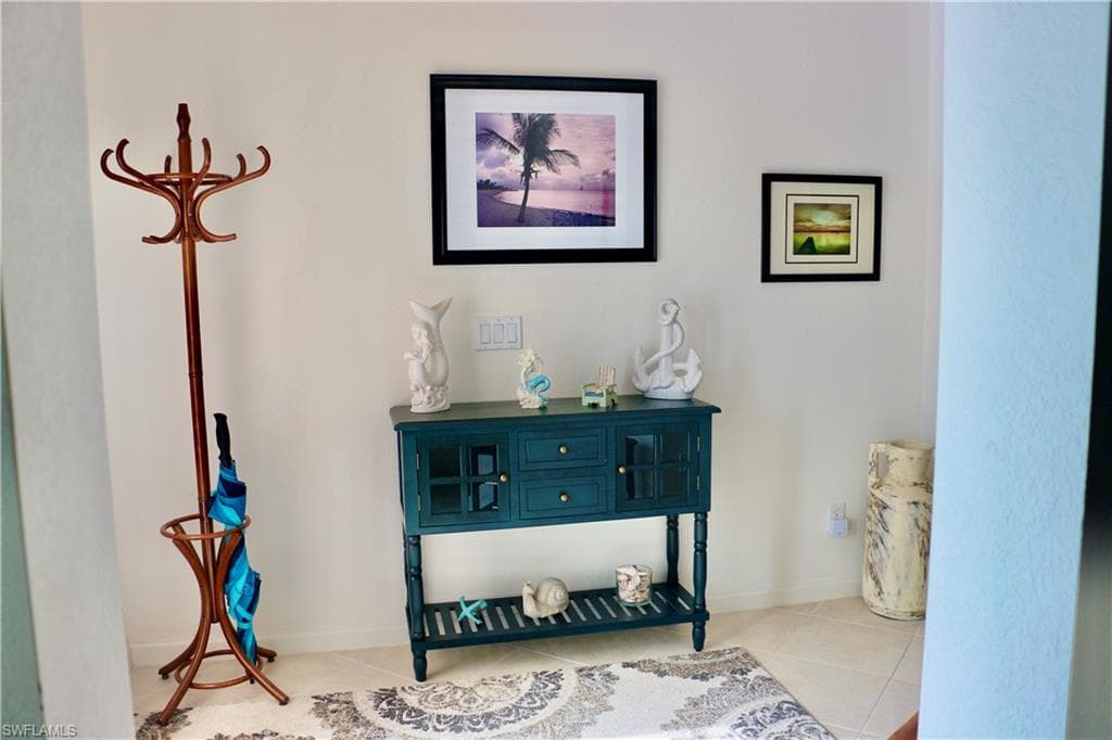 16192 Parque LN, NAPLES FL 34110-4