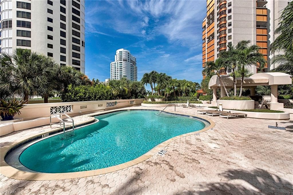 4255 Gulf Shore BLVD N # 1403, NAPLES FL 34103-14
