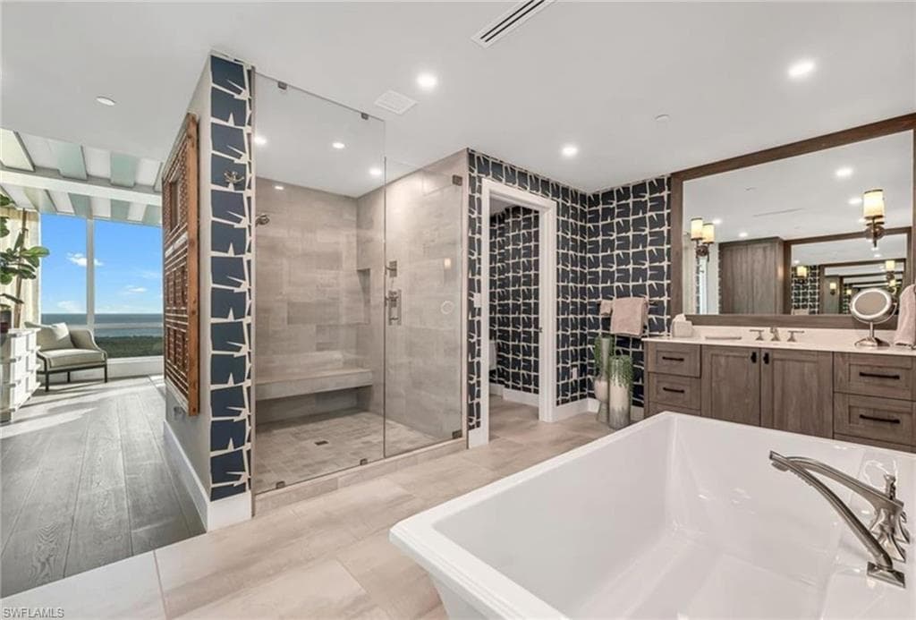 13925 Old Coast RD # 2201, NAPLES FL 34110-10