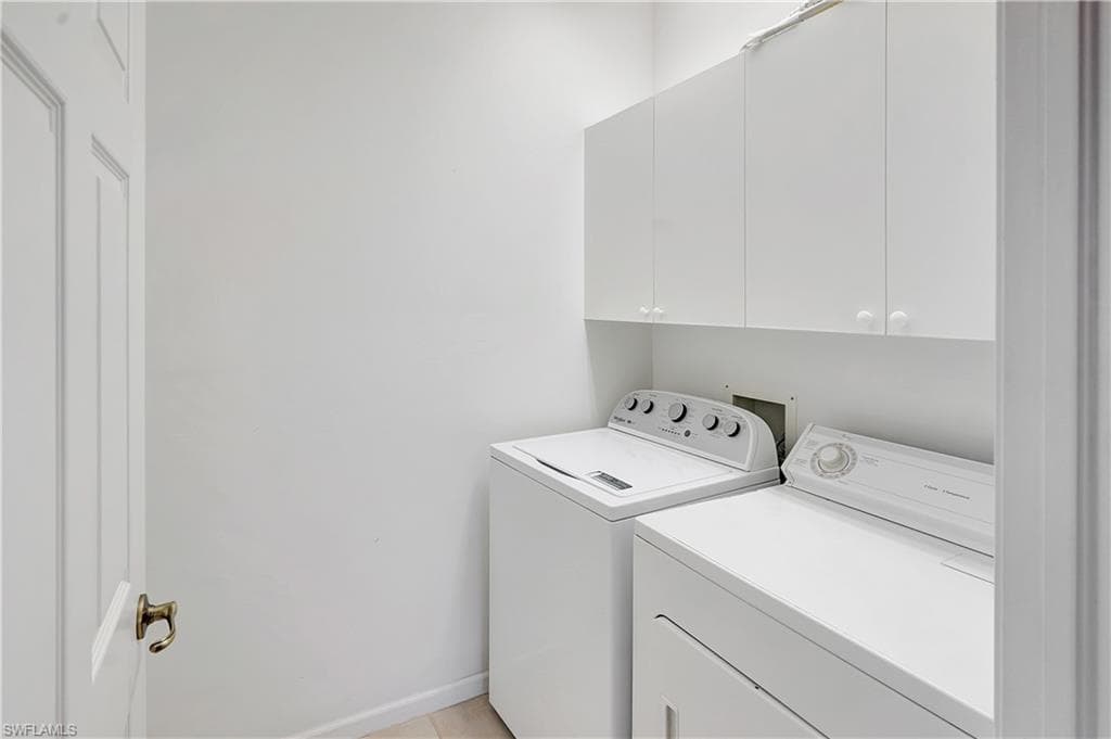 23156 Rosedale DR # 201, ESTERO FL 34135-28