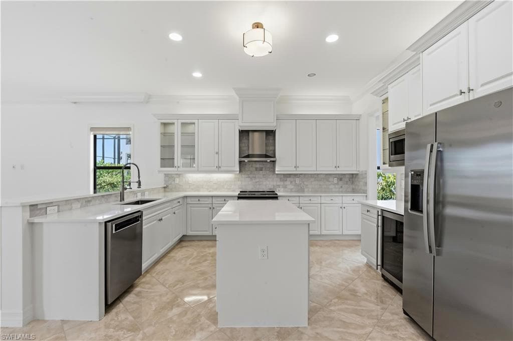 3412 Atlantic CIR, NAPLES FL 34119-10