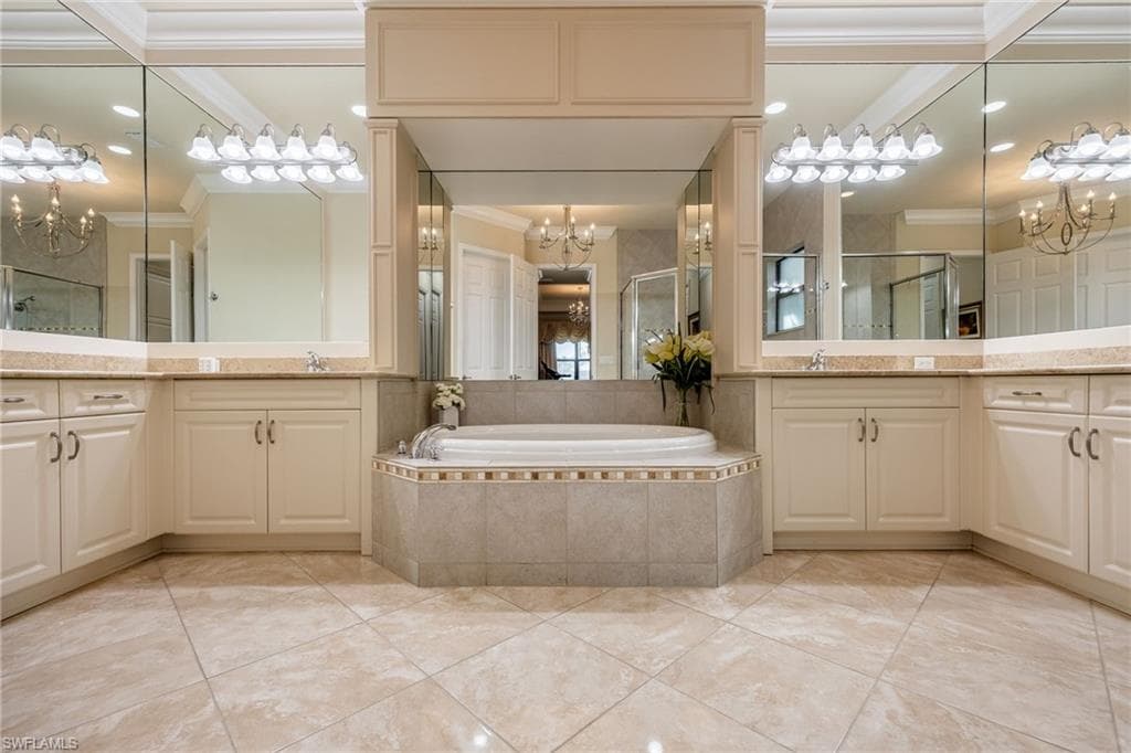 3412 Atlantic CIR, NAPLES FL 34119-20