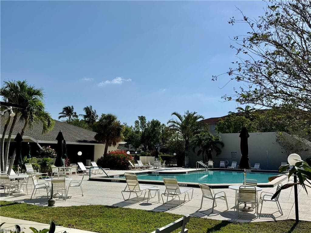 1431 SW Courtyards TER # 115, CAPE CORAL FL 33914-19