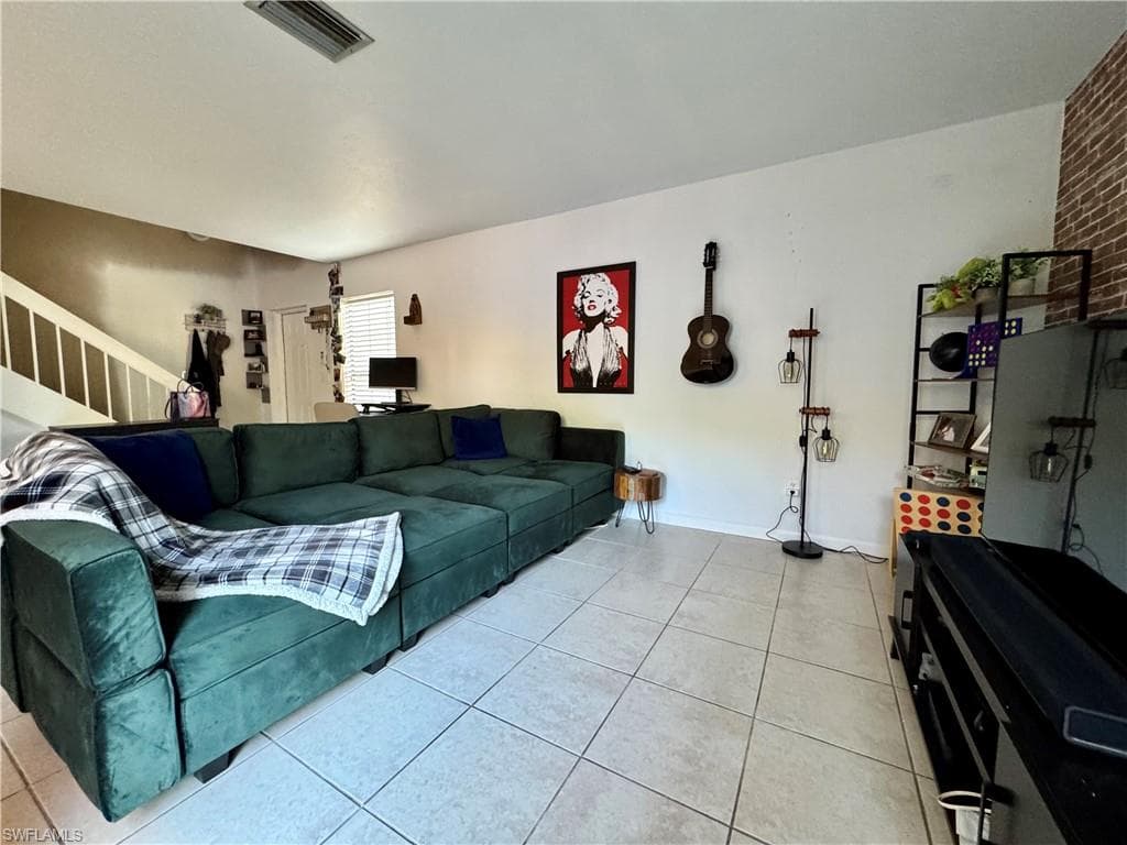 1431 SW Courtyards TER # 115, CAPE CORAL FL 33914-7