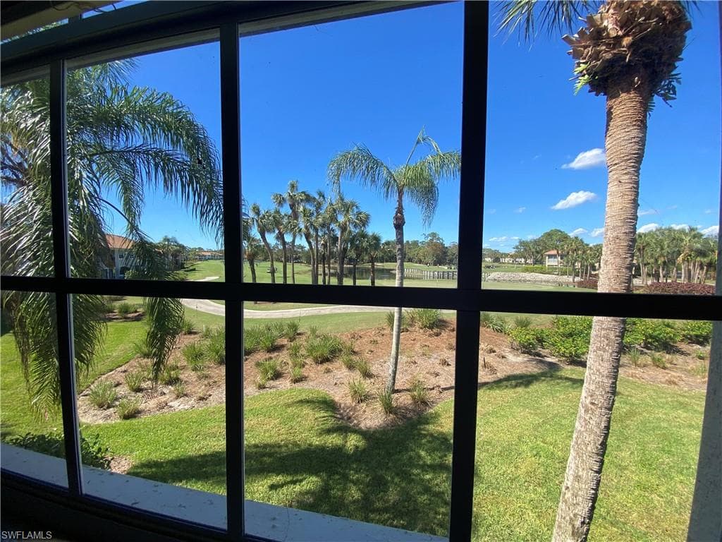 1570 Winding Oaks WAY # 201, NAPLES FL 34109-21