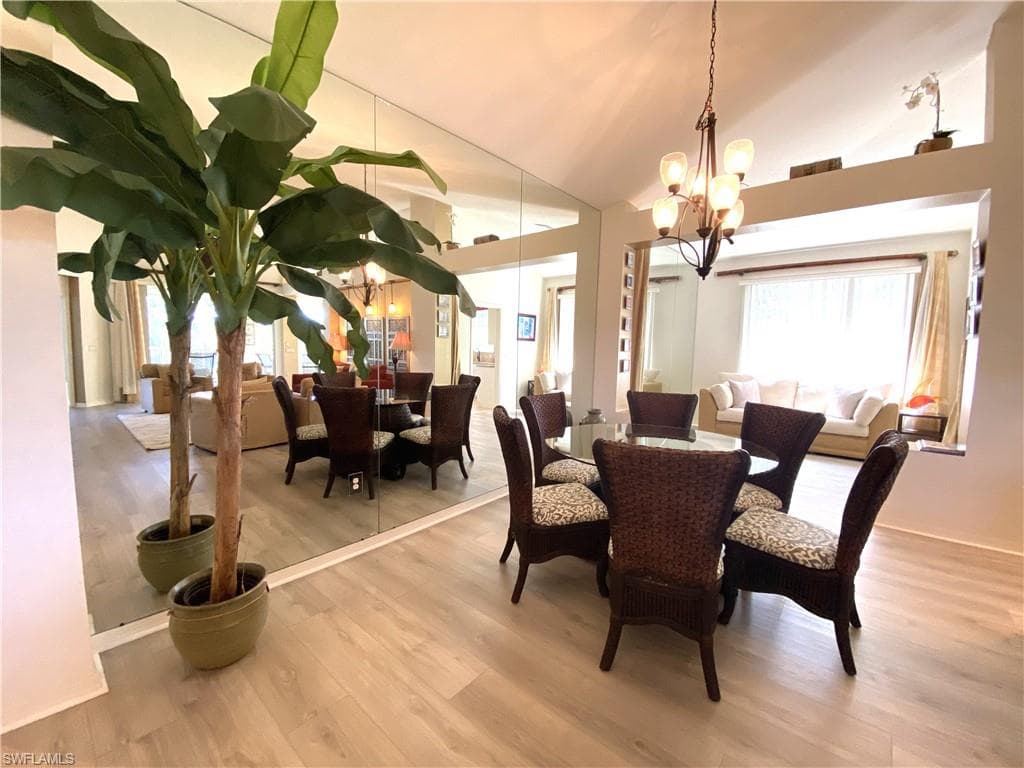 1570 Winding Oaks WAY # 201, NAPLES FL 34109-4