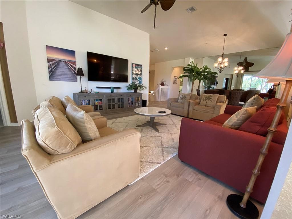 1570 Winding Oaks WAY # 201, NAPLES FL 34109-9