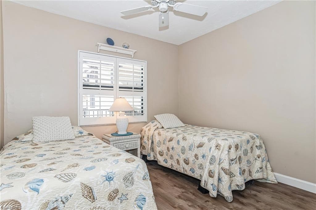 805 River Point DR # 202C, NAPLES FL 34102-9