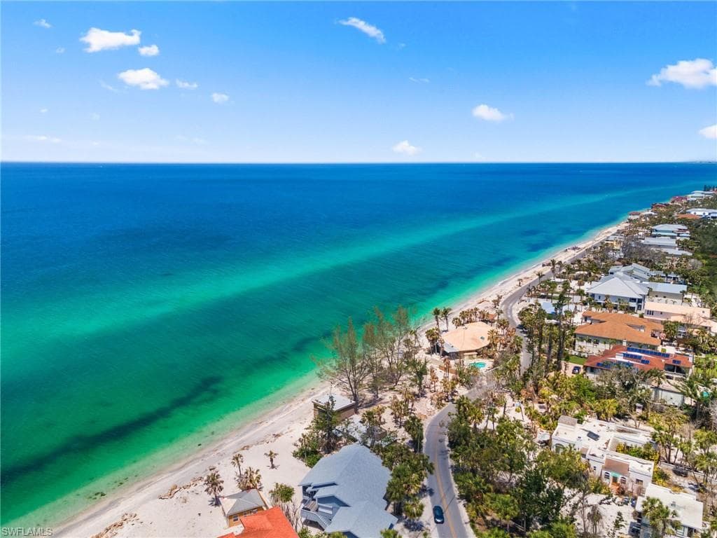 3203 Casey Key RD, NOKOMIS FL 34275-16