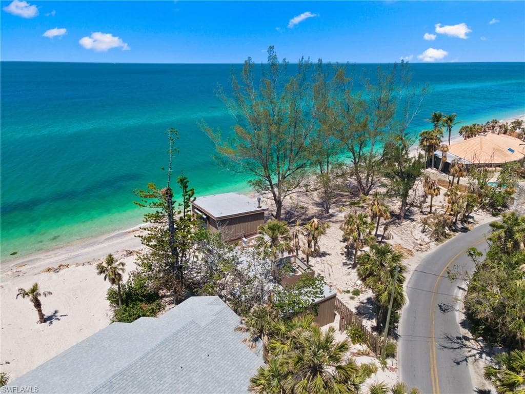 3203 Casey Key RD, NOKOMIS FL 34275-6