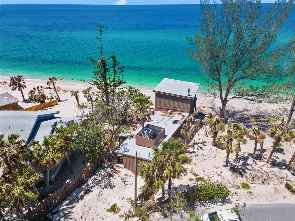 3203 Casey Key RD, NOKOMIS FL 34275-4