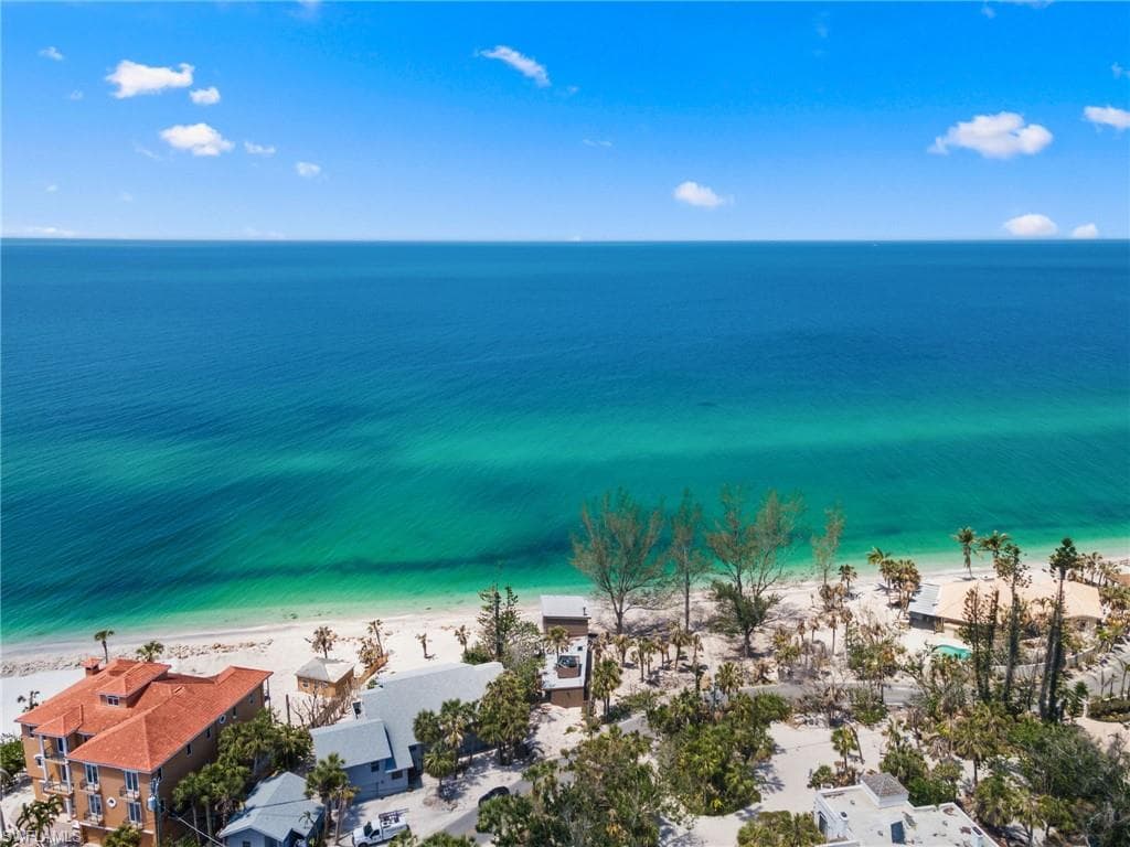 3203 Casey Key RD, NOKOMIS FL 34275-17