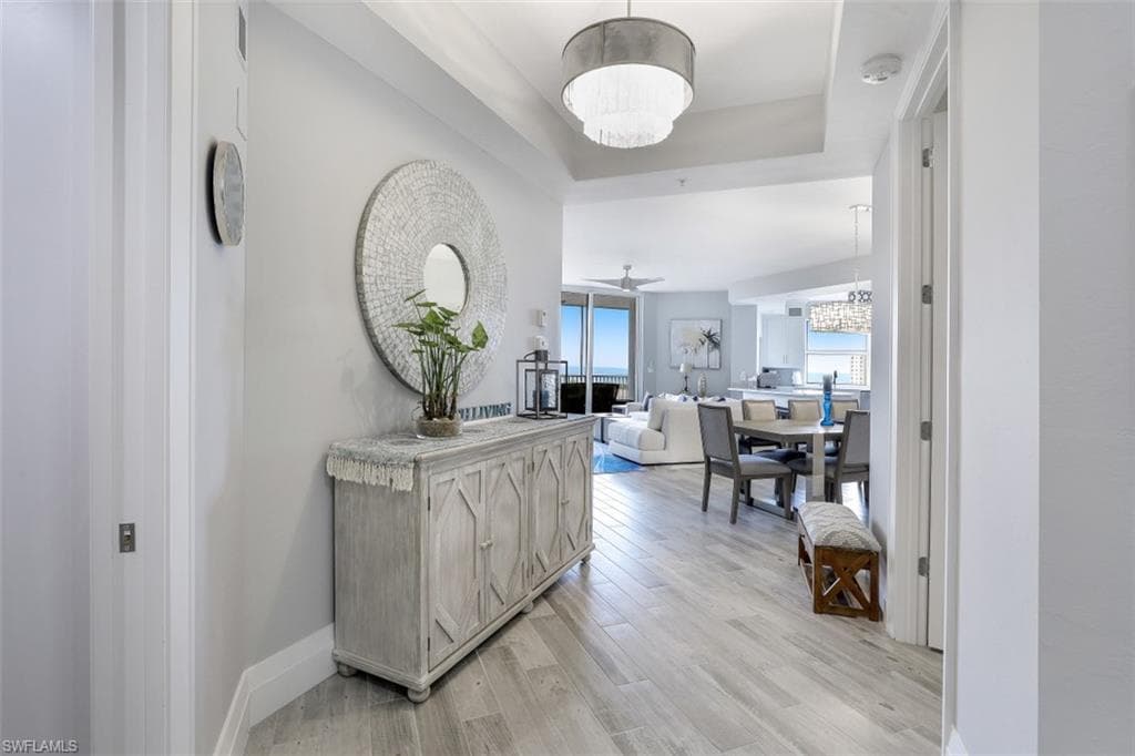 400 FLAGSHIP DR # 802, NAPLES FL 34108-1