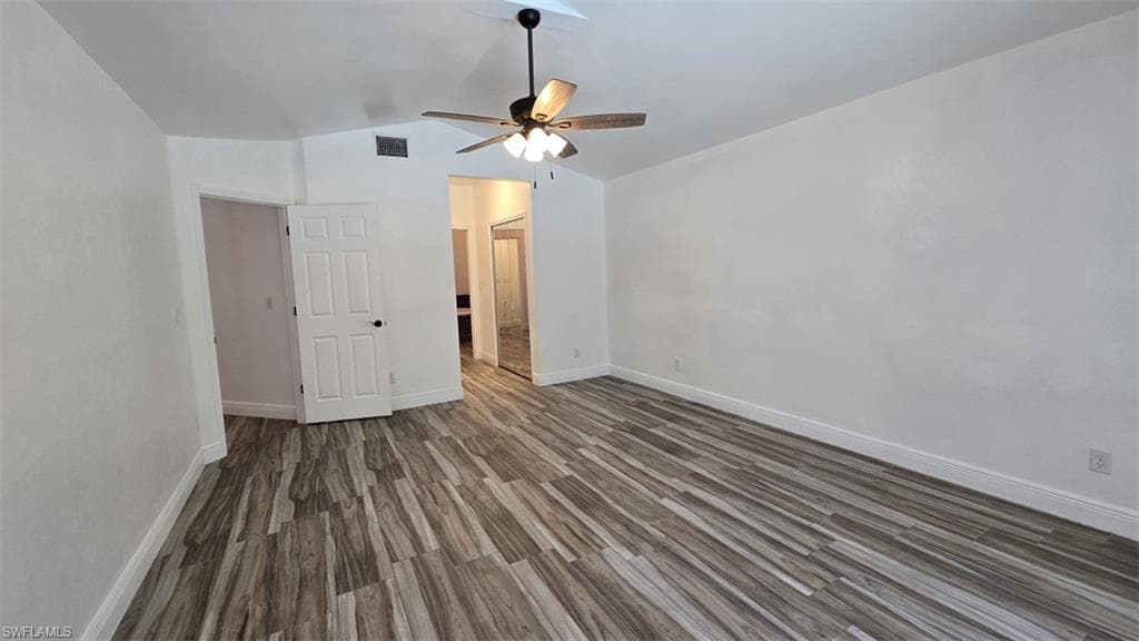 7311 Sean LN, NORTH FORT MYERS FL 33917-12