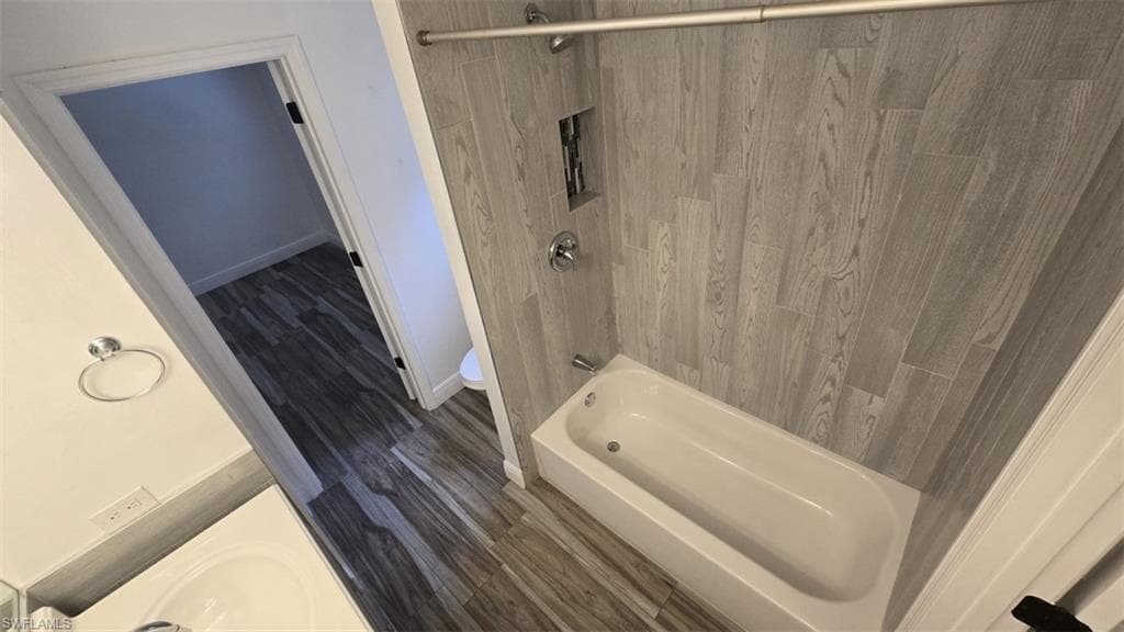 7311 Sean LN, NORTH FORT MYERS FL 33917-20