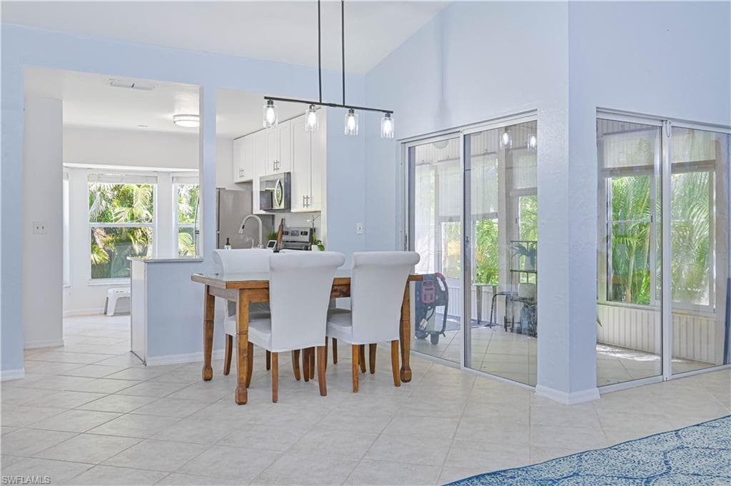 6088 Waterway Bay DR, FORT MYERS FL 33908-6