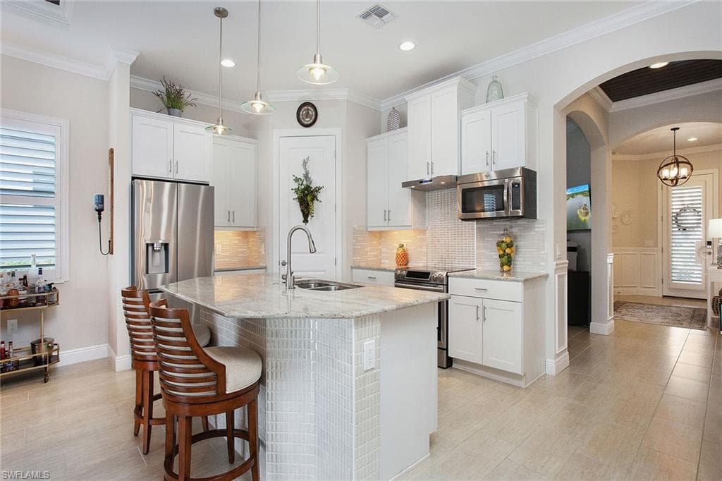 1406 Redona WAY, NAPLES FL 34113-14