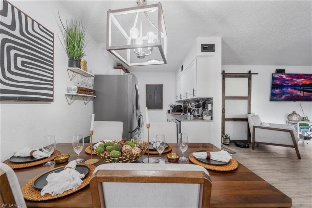 4623 Bayshore DR # C2, NAPLES FL 34112-11