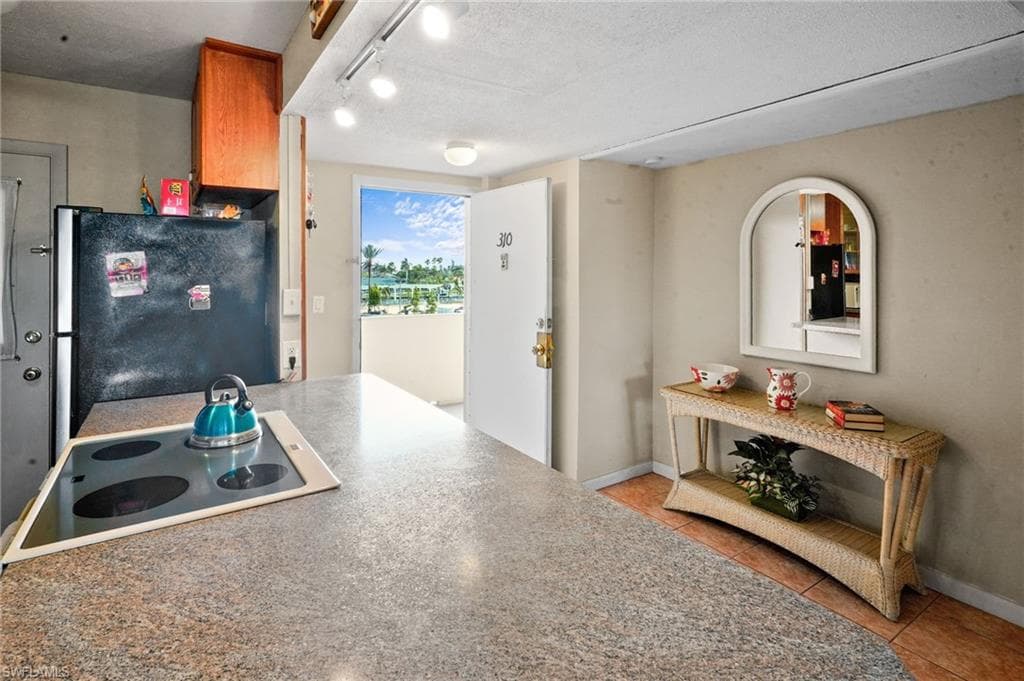 1766 Cape Coral PKWY E # 310, CAPE CORAL FL 33904-8