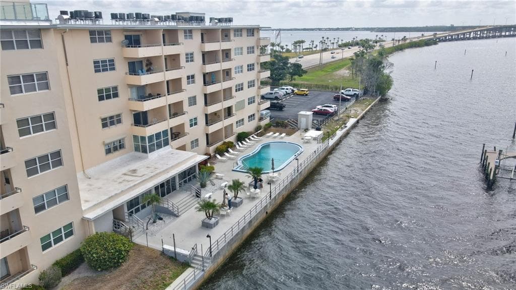1766 Cape Coral PKWY E # 310, CAPE CORAL FL 33904-47