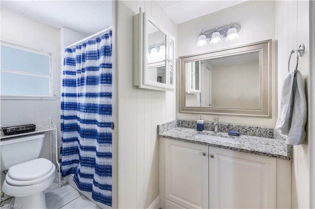 21 Le Mans DR N, NAPLES FL 34112-18