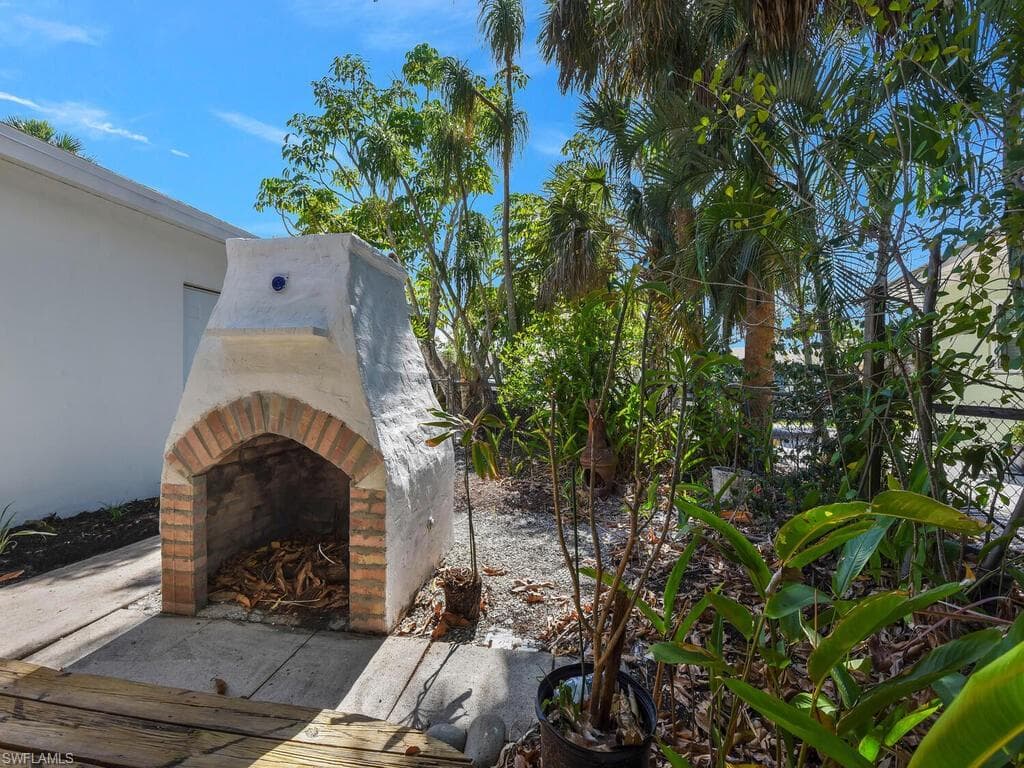 4941 Aztec CIR, NAPLES FL 34112-31