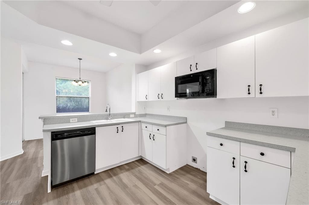 14030 Eagle Ridge Lakes DR 102-17