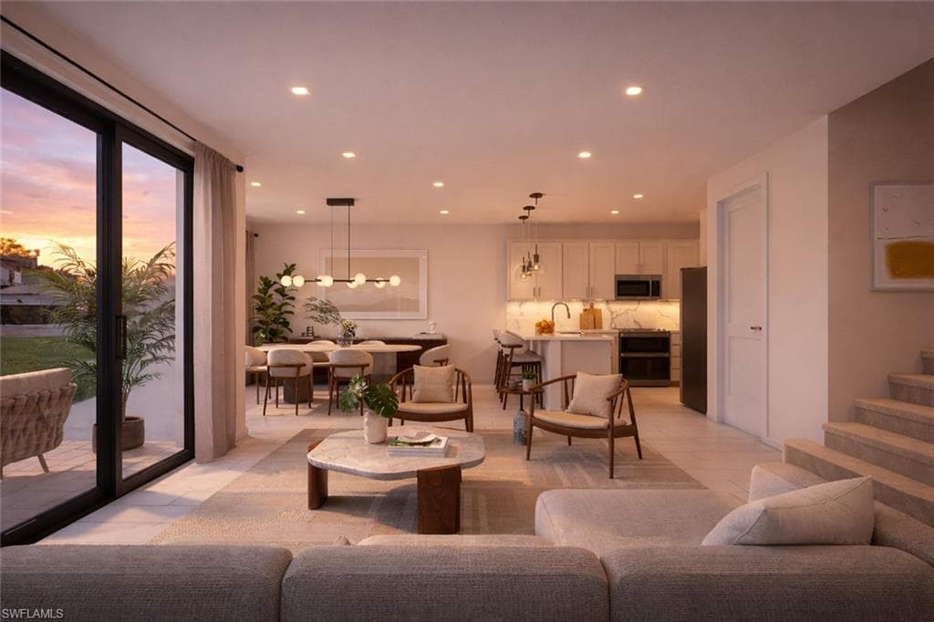 6085 Barbara CIR-6