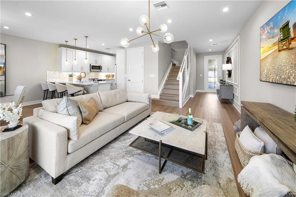 6088 Barbara CIR-8