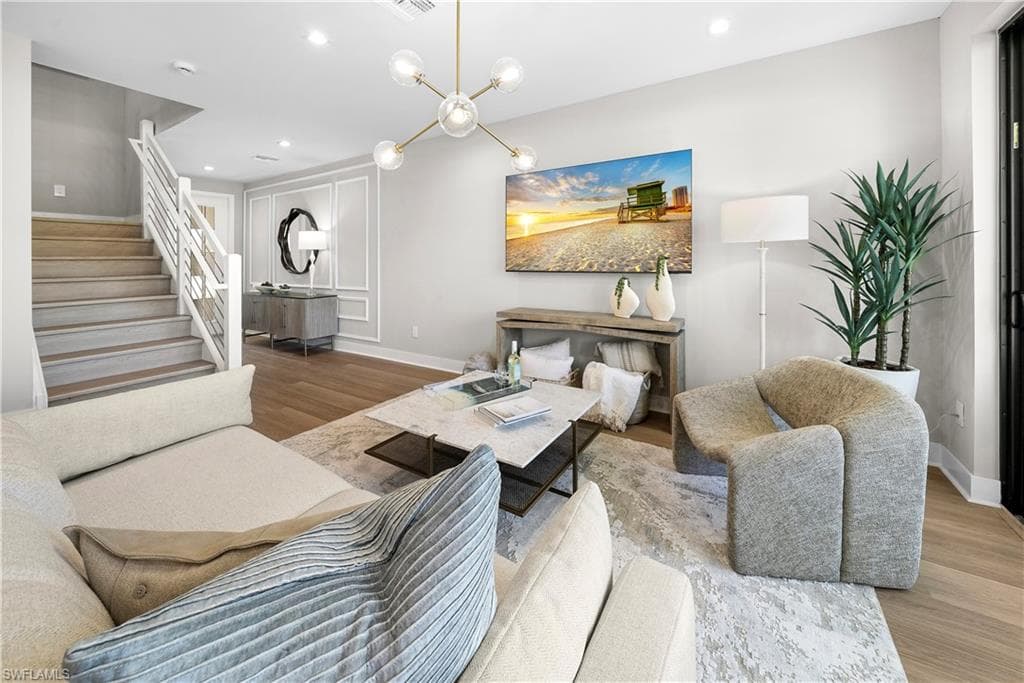 6088 Barbara CIR-7