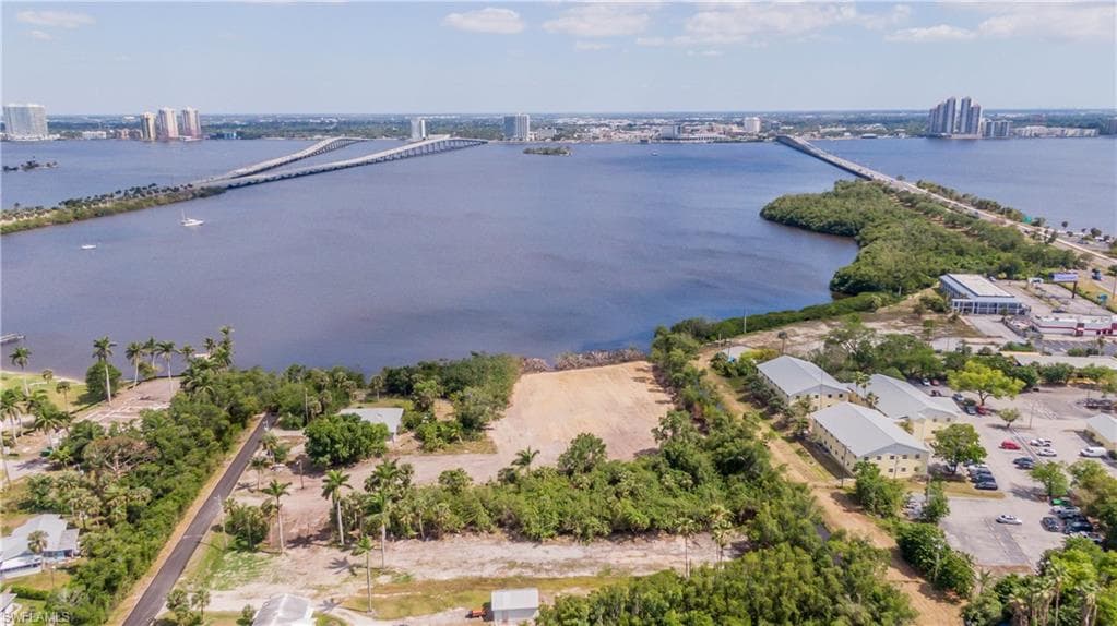 1069 River RD-3